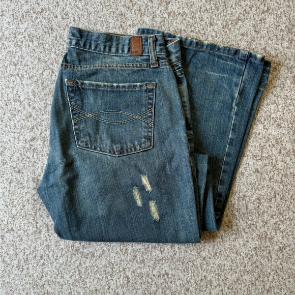 Abercrombie Distressed Bootcut Stretch Jeans - Picture 1 of 7